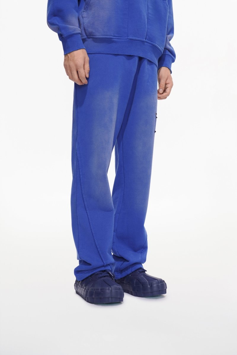 Stand Blue Pants - Valabasas