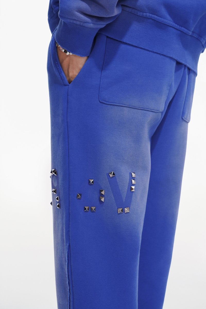 Stand Blue Pants - Valabasas