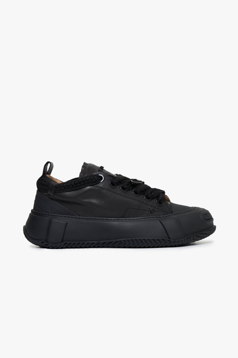 The Vision 100 Low Black - Valabasas
