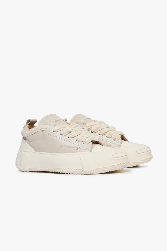 The Vision 100 Low Bone White - Valabasas