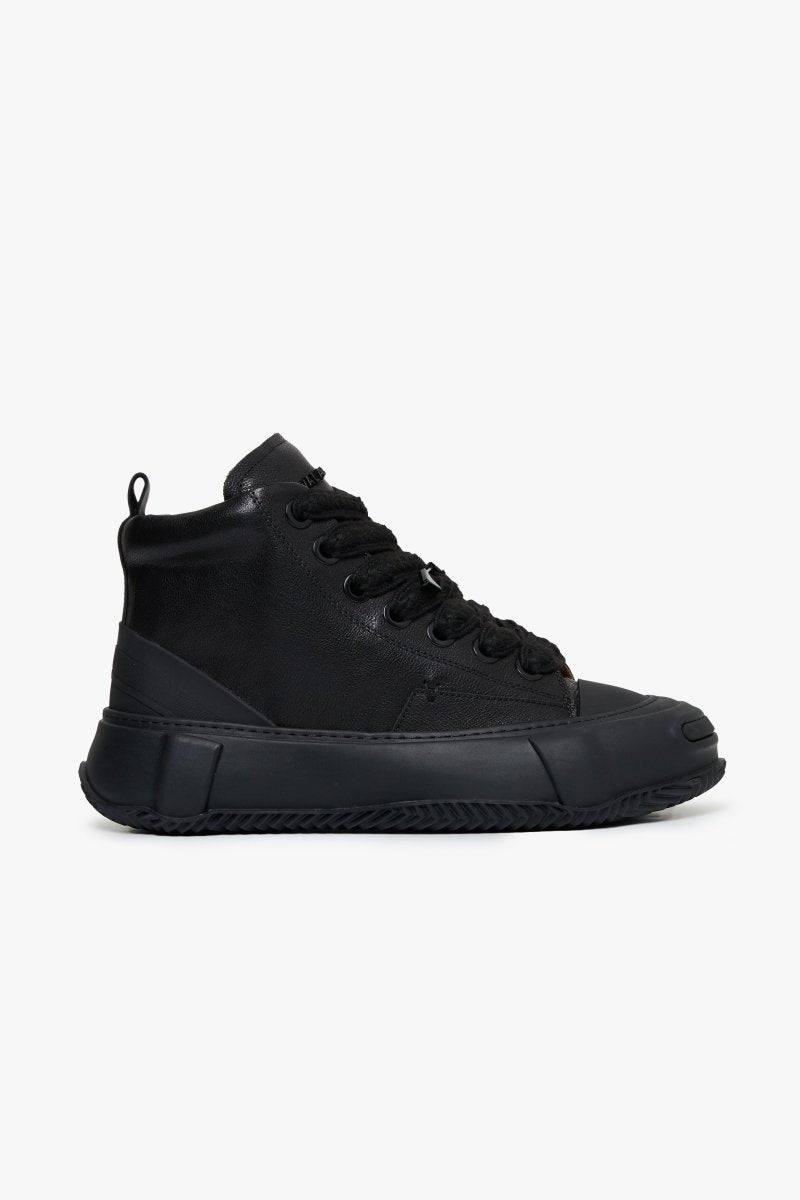 The Vision 200 High Black - Valabasas