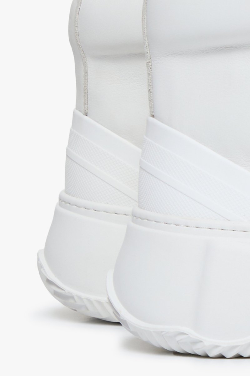 The Vision 200 High White - Valabasas