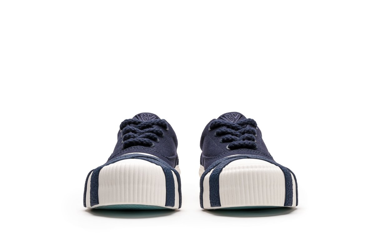 Twisted Metal 300 Navy White Sneakers - Valabasas