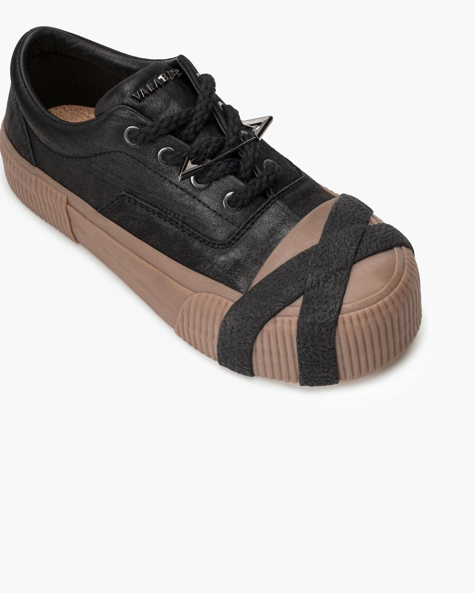 Twisted Metal Black Gum Shoes - Valabasas