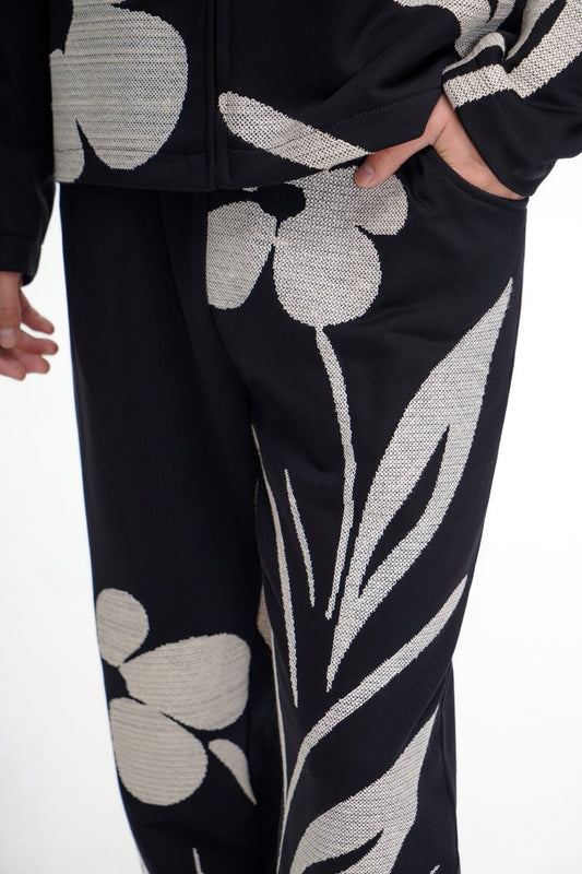 Wildroot Black Jogger - Valabasas