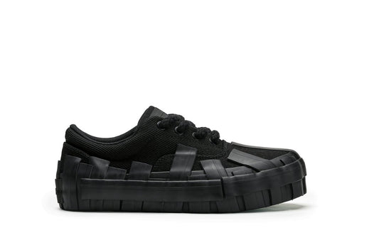 Yuratsu 100 Triple Black Shoes - Valabasas