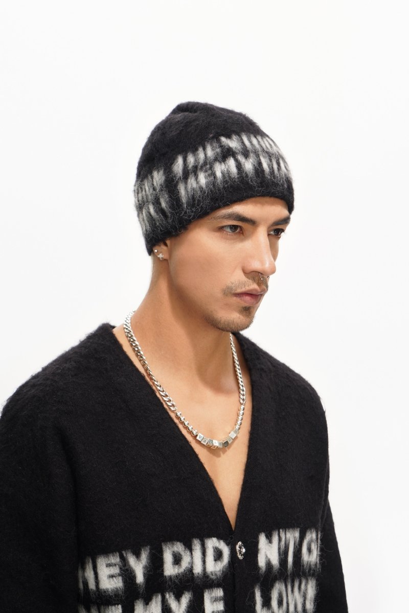 Zinnia Black Beanie - Valabasas