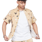 "PUZZLE" KHAKI V CAMO BUTTON DOWN