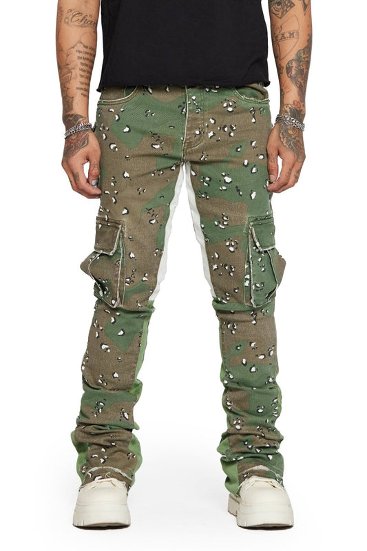 "COMMANDER" STACKED FLARE JEAN CAMO - Valabasas