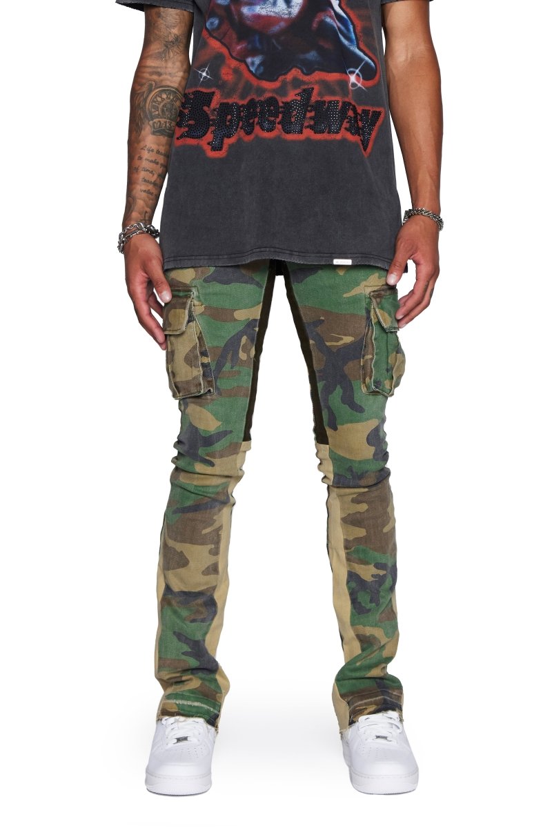 "COMMANDER" STACKED FLARE JEAN FOLIAGE GREEN - Valabasas